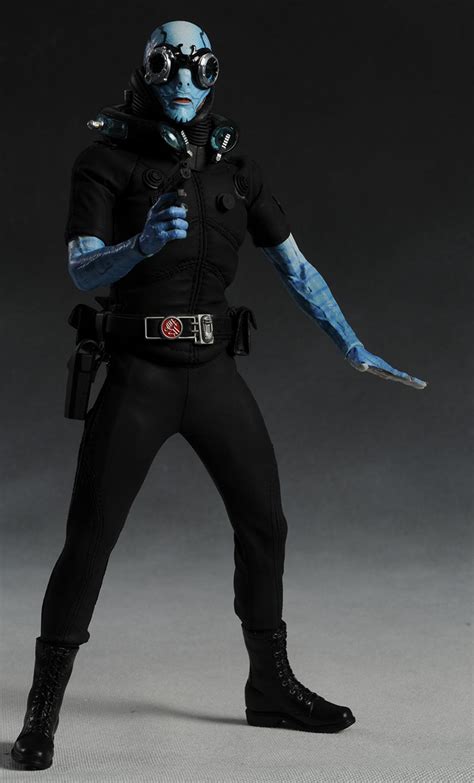 Review And Photos Of Hot Toys Abe Sapien Hellboy II Sixth Scale Figure