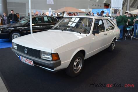 Volkswagen Passat B1 1973 1980 1978 S Fastback 2d Left Front View Autopaedia Encyclopaedia