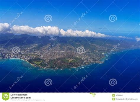 Honolulu and Diamond Head Aerial View Stock Image - Image of people ...