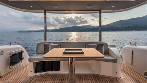 Absolute Yachts Navetta 48 The Absolute Essence