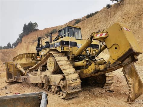 Heavy Original Caterpillar D R Bulldozer With Ripper For Sale China