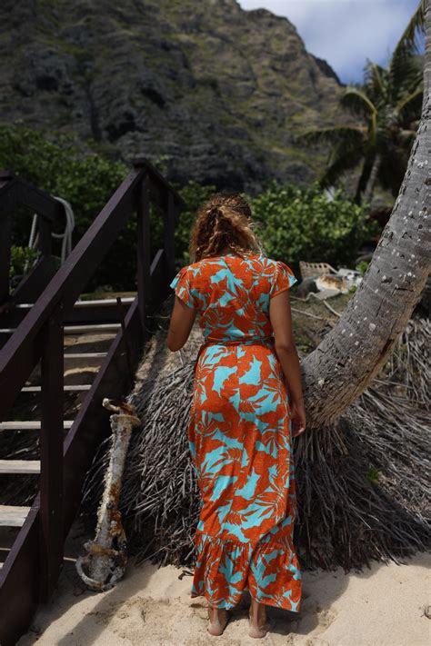 Lahaina Wrap Dress | XIX Palms