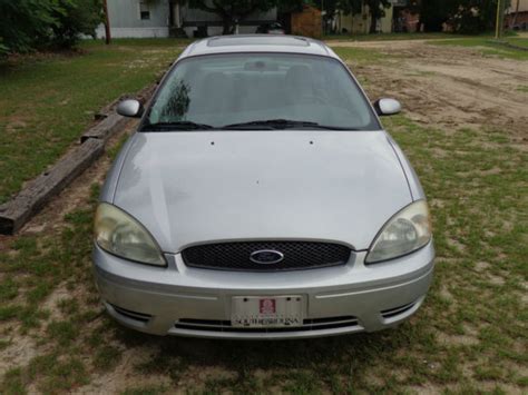 2004 Ford Taurus Ses Sedan 4 Door 3 0l