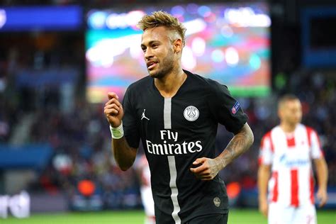 Foot Psg Psg Neymar A Un Avocat En Or Et Cest Une Légende De Lol