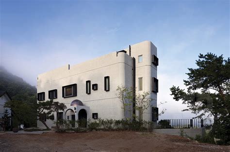 Studiogaon Perch Concrete Castle On Top Of Mountain In Korea