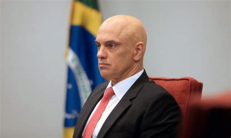 Brasileiros Xingam Alexandre De Moraes Em Aeroporto De Roma E Agridem