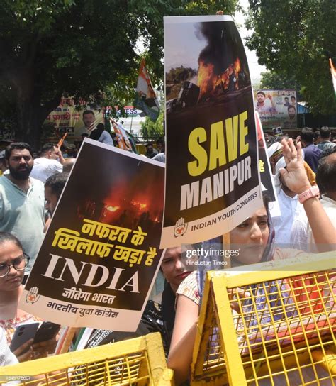 Indian Youth Congress Activist Protesting Against The Central News