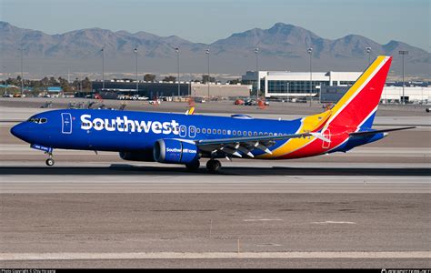 N1806U Southwest Airlines Boeing 737 8 MAX Photo By Chiu Ho Yang ID