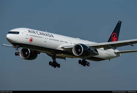 Aircraft Photo Of C FIUR Boeing 777 333 ER Air Canada AirHistory