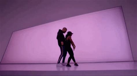 Drake Hotline GIF - Drake Hotline Bling - Discover & Share GIFs