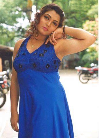 Glam Gallery Kushboo Hot Picture