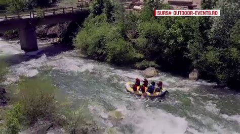 Canyoning sportul la modă pentru pasionații de aventură Cât costă o