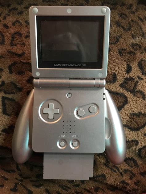 Nintendo Game Boy Advance SP Launch Edition Platinum Silver Handheld