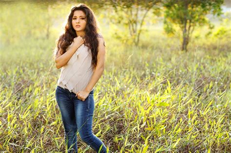 No 1 South Hot Photos BHAMA LATEST PHOTOSHOOT GALLERY