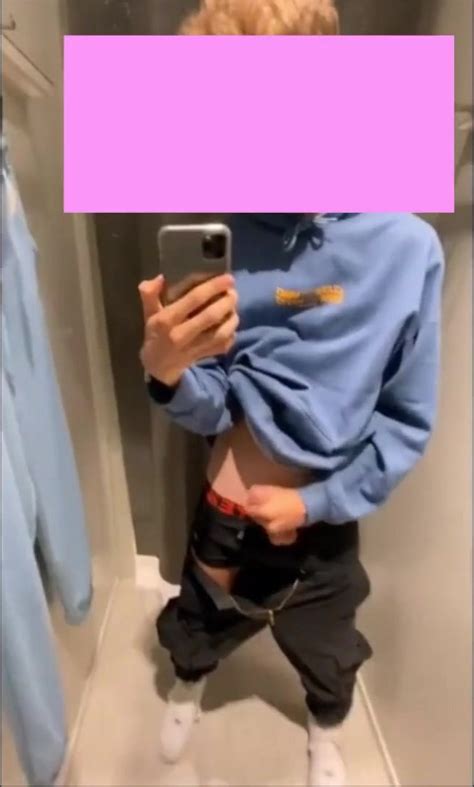 Gay Sex Handjob In Shop Change Room ThisVid