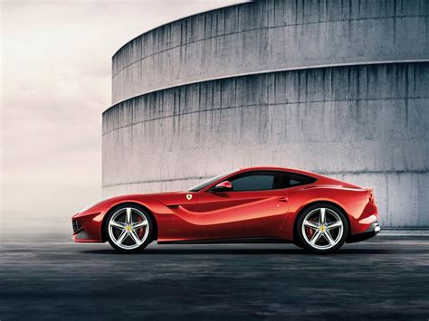 2013 Ferrari F12 Berlinetta Review Specs Pictures And Top Speed