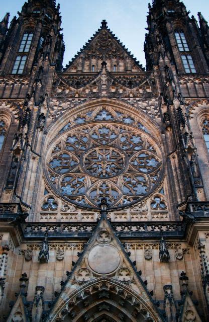 Praag Rondleiding Door Het Koninklijk Kasteel Van Praag Getyourguide