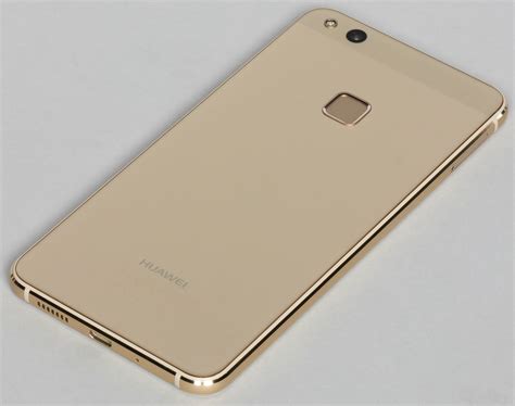 Смартфон Huawei P10 Lite