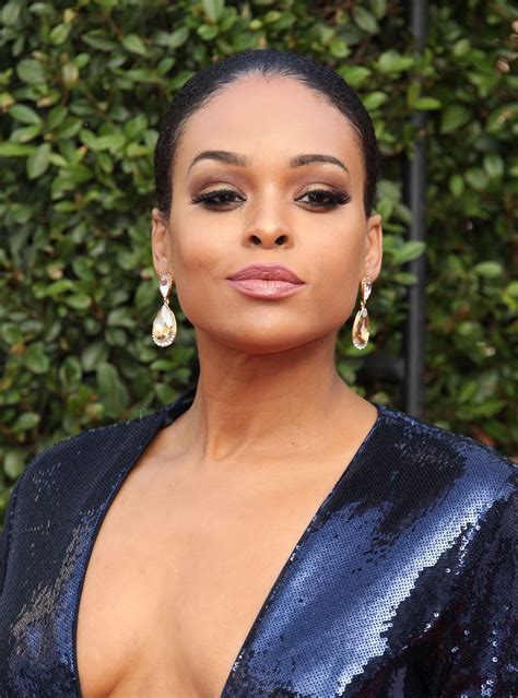 demetria mckinney height 10