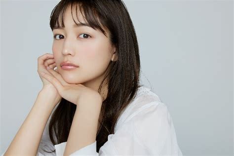 Be（アンドビー）＞ブランドミューズ・川口春奈さん新ビジュアル解禁！”河北メイク”で六変化 。全く異なる魅力を感じる6パターンのビジュアル