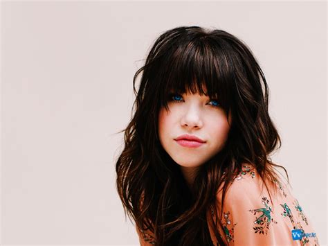 Canadian Singer Carly Rae Jepsen HD Wallpapers ~ Desktop Wallpaper