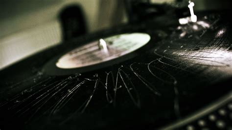 Black Vinyl Player Vinyl Scratches Hd Wallpaper Wallpaper Flare