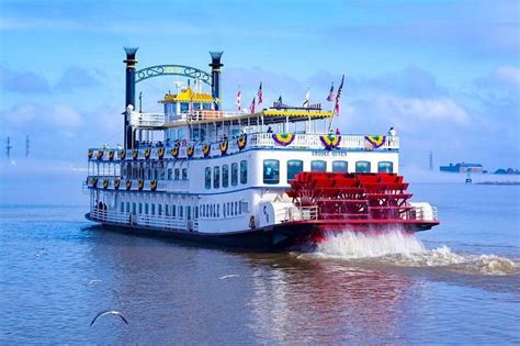 The Creole Queen Riverboat On The Mississippi River In New Orleans