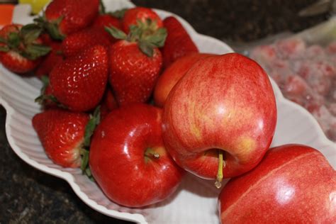 APPLE STRAWBERRY TART - Bonita's Kitchen