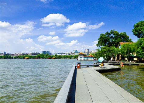 West Lake Cultural Landscape of Hangzhou Editorial Stock Image - Image ...