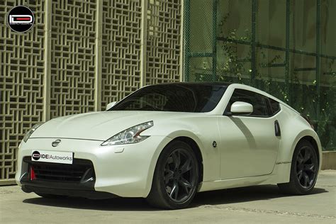 Pearl White 370Z | Wrapfolio