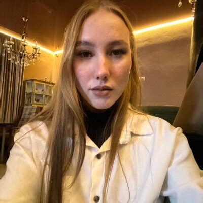 Sara Haily Stripchat Webcam Model Profile Free Live Sex Show Cam4Joy