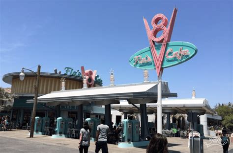 flos  cafe  california adventures cars land