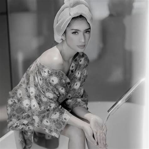 Hot And Enchanting Poses Of Angel Karamoy Starting In The Bathtub Beachside Which One Do