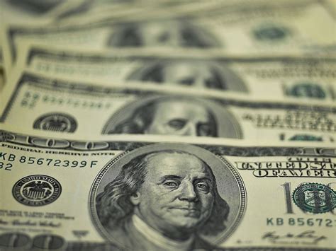 Dólar Fecha Em Alta E Interrompe Sequência De Quedas Veja