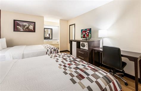 RED ROOF INN INDIANAPOLIS - CASTLETON $56 ($̶6̶5̶) - Prices & Hotel Reviews - IN