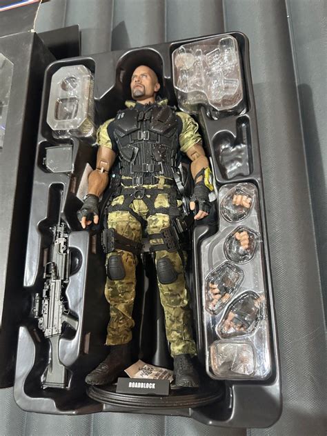Hot Toys G I Joe Roadblock Hobbies Toys Toys Games On Carousell