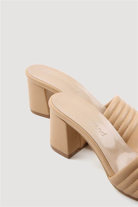 Kadın Kalın Bantlı Topuklu Terlik NUDE CİLT