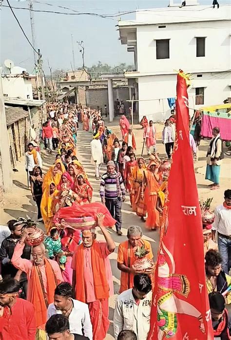 Kalash Yatra Taken Out For Consecration Of Life In Shiva And Hanuman