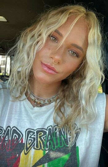 Sol Ruca Solrucawwe Solrvca Nude Onlyfans The Fappening Plus