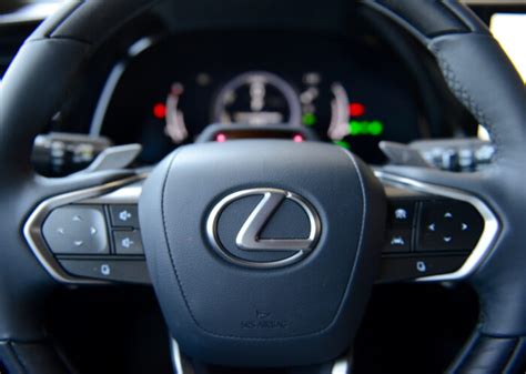 2023 Lexus RX First Drive Review | TractionLife