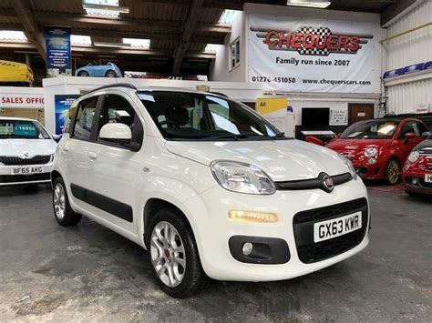 Fiat Panda Lounge Hatchback Manual Petrol In Lightwater Surrey