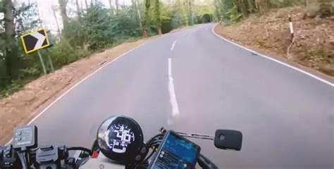 Navigating Slippery Bends As A Motorcyclist A Comprehensive Guide