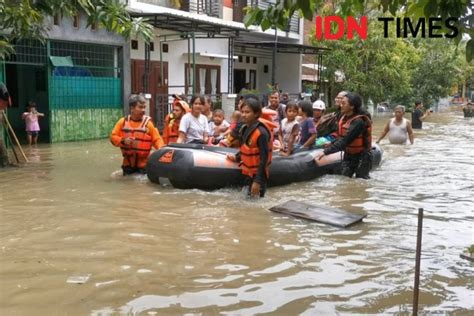 Drainase Mampet Jadi Penyebab Banjir Di Solo Bukan Luapan