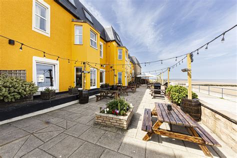 beaches hotel reviews deals   expediacouk