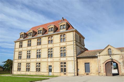 Château de La Côte Saint André