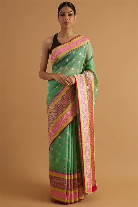 Green Organza Floral Saree Set By Neitri At Pernias Pop Up Shop 2024