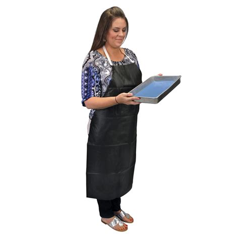 Black Rubberized Laboratory Apron, Medium | Carolina Biological Supply