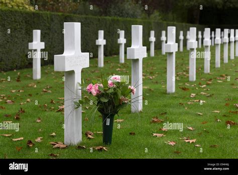 Us wwi flanders field cemetery hi-res stock photography and images - Alamy