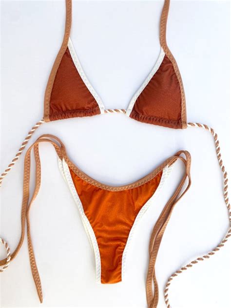 Hot Sexy Samira Kazan Bikini Pics