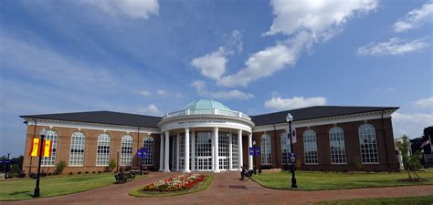 School of Business | High Point University | High Point, NC